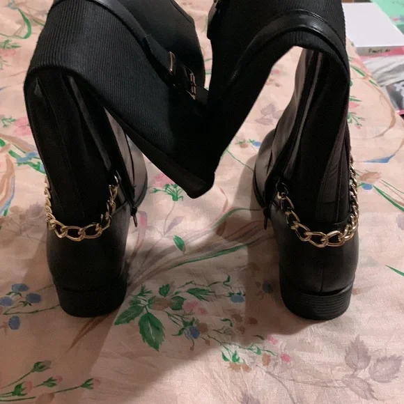 NIB Black Leather and Gold Chain Boots - Picture 2 of 5